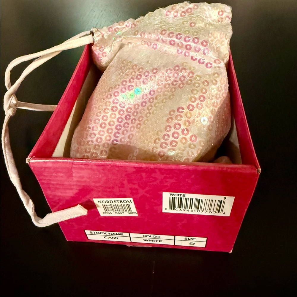 Penny Loves Kenny White Flats with Pink Sequins Women’s Sparkle Flats size 9